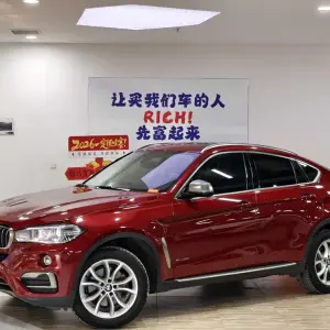BMW X6 2018 306 л.с. 306 л.с. 306 л.с. 306 л.с. из Китая