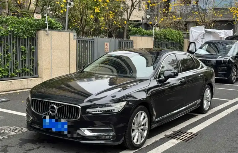 Volvo S90 2019 из Китая