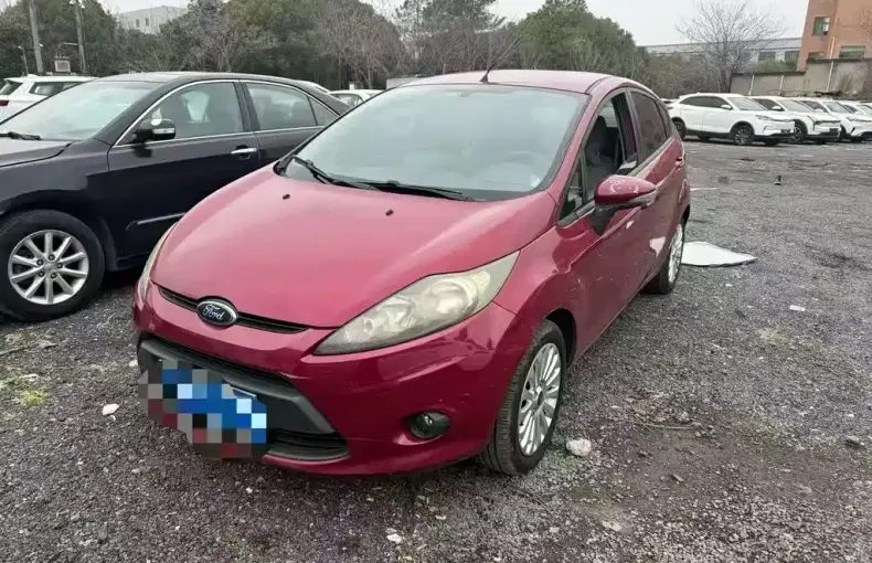 Ford Fiesta 2011 из Китая