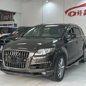Audi Q7 2012 из Китая