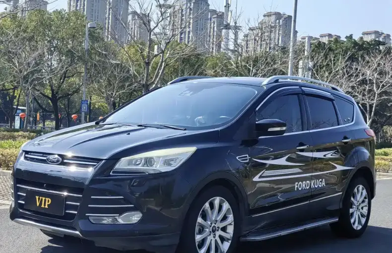 Ford Kuga 2013 из Китая