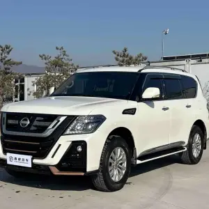 Nissan Patrol 2019 279 л.с. из Китая