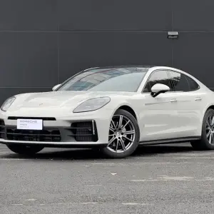 Porsche Panamera 2026 из Китая