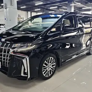 Toyota Alphard 2017 из Китая
