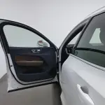 Volvo XC60 2021 250 л.с. — лот 57779723 из Китая