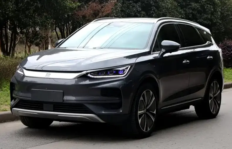 BYD Tang New Energy 2023 из Китая