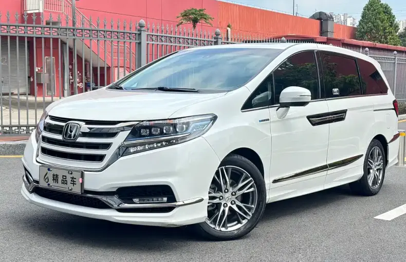 Honda Elysion 2021 из Китая