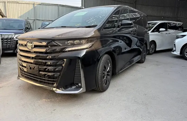 Toyota Vellfire из Китая