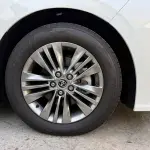 Toyota Alphard из Китая