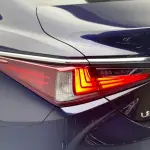 Lexus ES 2023 173 л.с. 173 л.с. 173 л.с. 173 л.с. из Китая