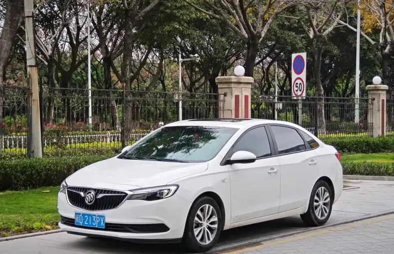 Buick Excelle 2022 из Китая