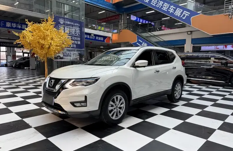 Nissan X-Trail 2022 из Китая