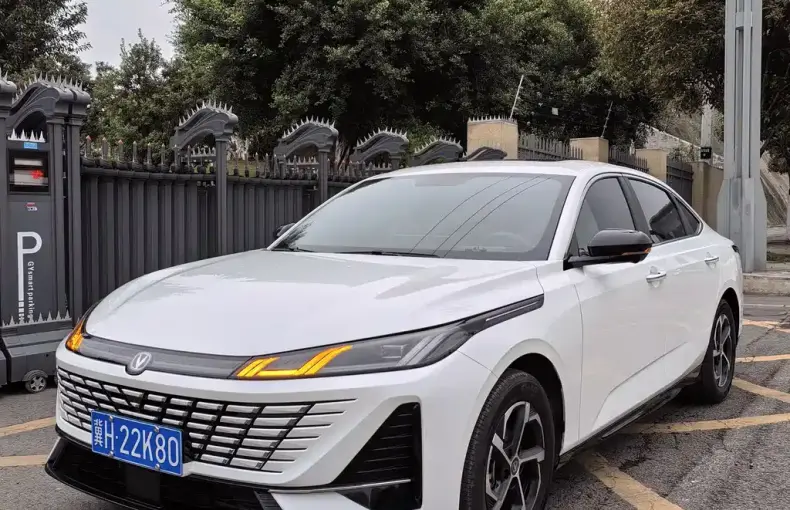 Changan Eado 2025 из Китая