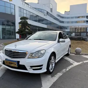Mercedes-Benz C-Class 2014 204 л.с. 204 л.с. из Китая