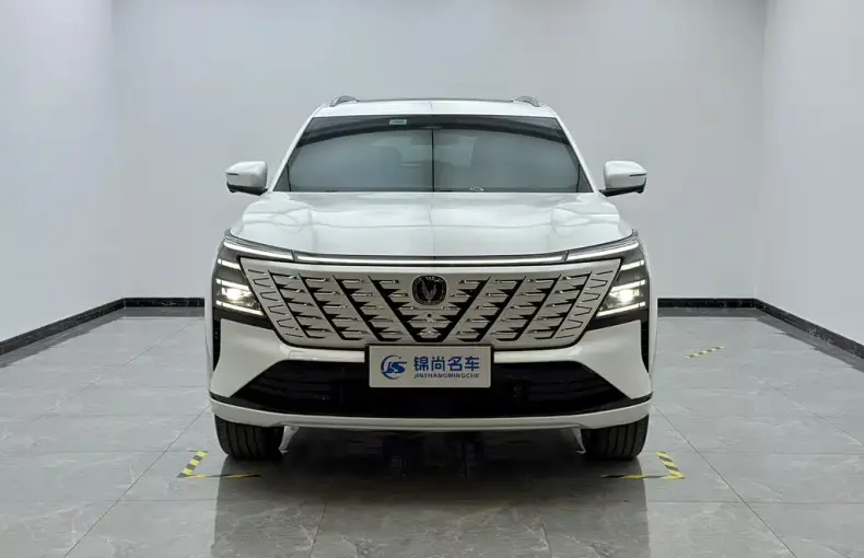 Changan 长安CS75PLUS 2025 из Китая