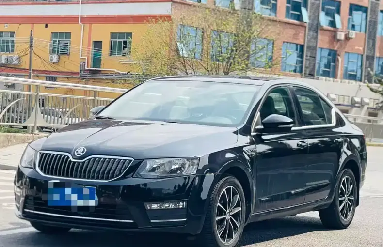 Skoda Octavia 2016 из Китая
