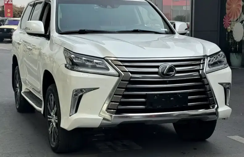 Lexus LX 2020 из Китая