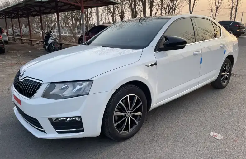 Skoda Octavia 2017 из Китая
