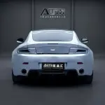 Aston Martin V8 Vantage 2011 из Китая