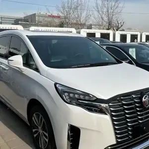 Buick GL8 2023 237 л.с. — лот 57800395 из Китая