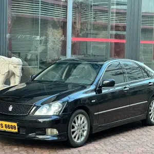 Toyota Crown 2005 из Китая