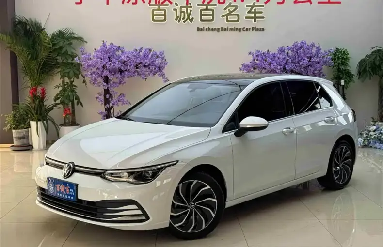 Volkswagen Golf 2023 из Китая