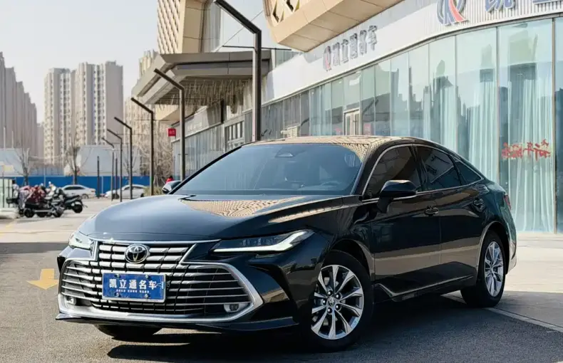 Toyota Avalon 2025 из Китая