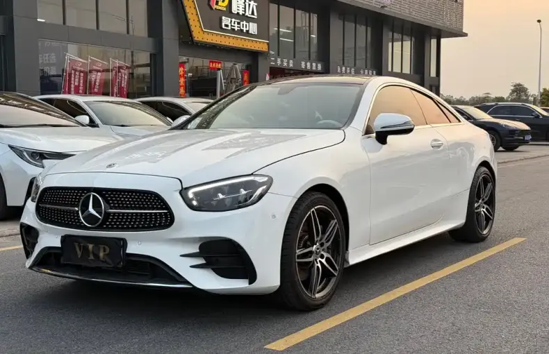 Mercedes-Benz E-Class (Import) 2022 из Китая