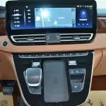 Hongqi Hongqi HQ9 2024 252 л.с. 252 л.с. из Китая