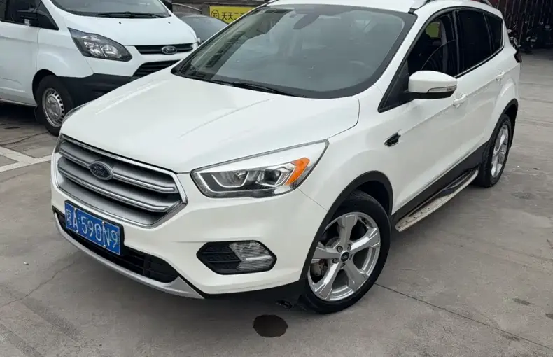 Ford Kuga 2018 из Китая
