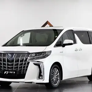 Toyota Alphard 2021 из Китая