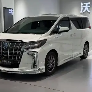 Toyota Alphard 2022 из Китая