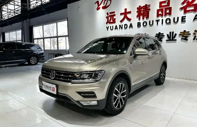 Volkswagen Tiguan L 2018 из Китая