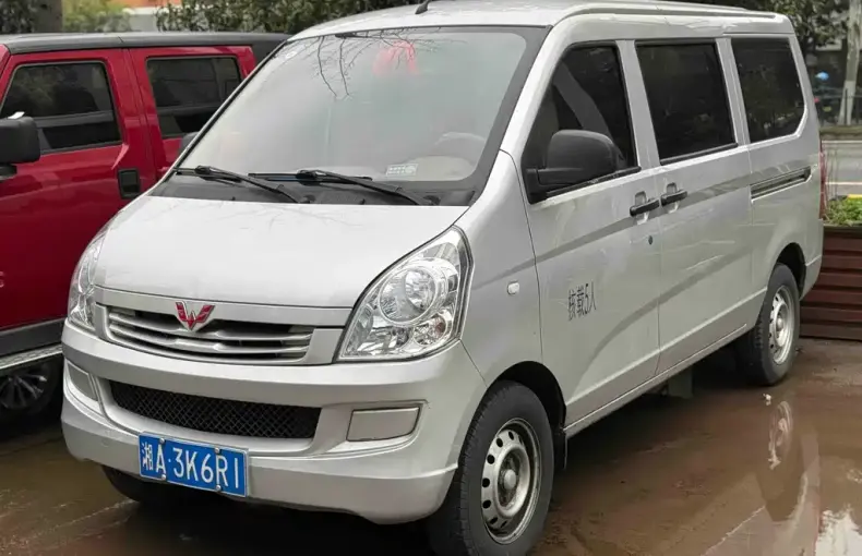 Wuling Rongguang S 2024 из Китая