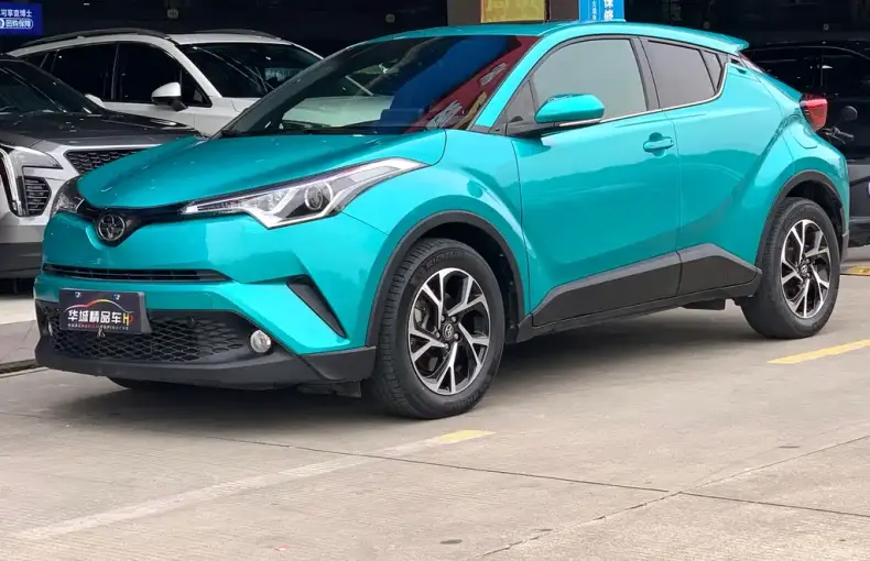 Toyota C-HR 2020 из Китая
