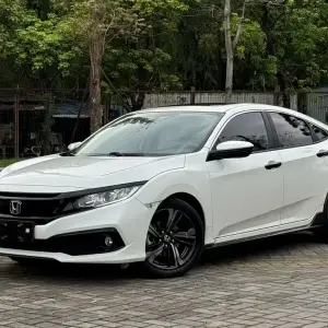 Honda Civic 2021 177 л.с. — лот 57820939 из Китая
