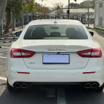 Maserati Quattroporte 2020 350 л.с. из Китая