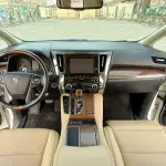 Toyota Alphard 2017 из Китая