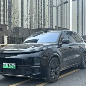 Li Auto Li L9 2025 449 л.с. 449 л.с. из Китая