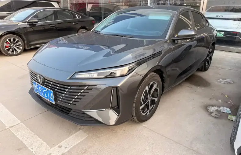 Changan Eado 2025 из Китая