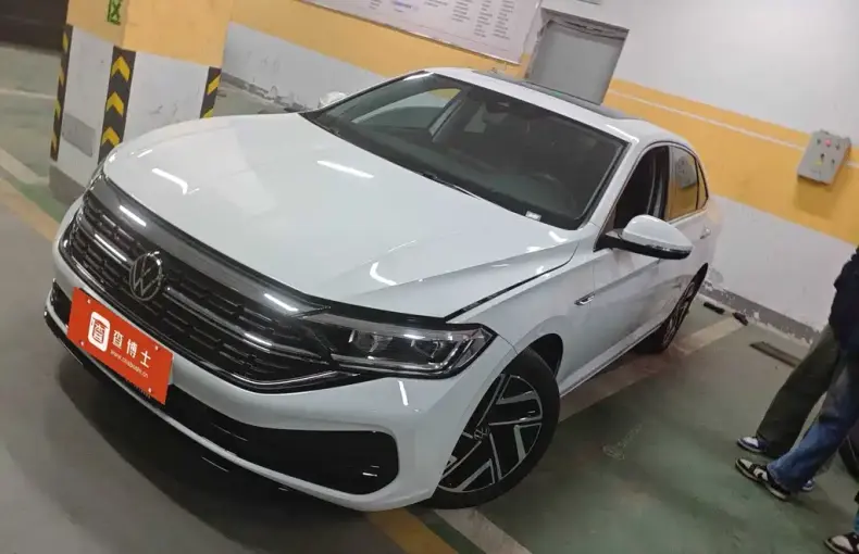 Volkswagen Sagitar 2024 из Китая