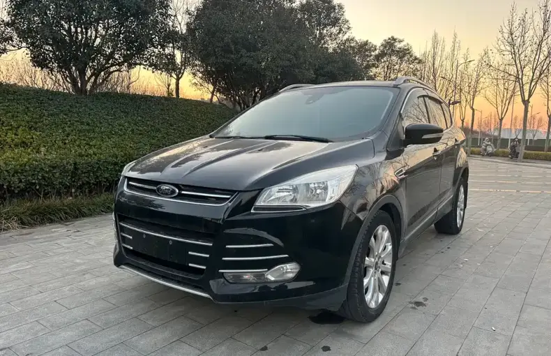 Ford Kuga 2015 из Китая