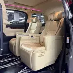Toyota Alphard 2022 из Китая
