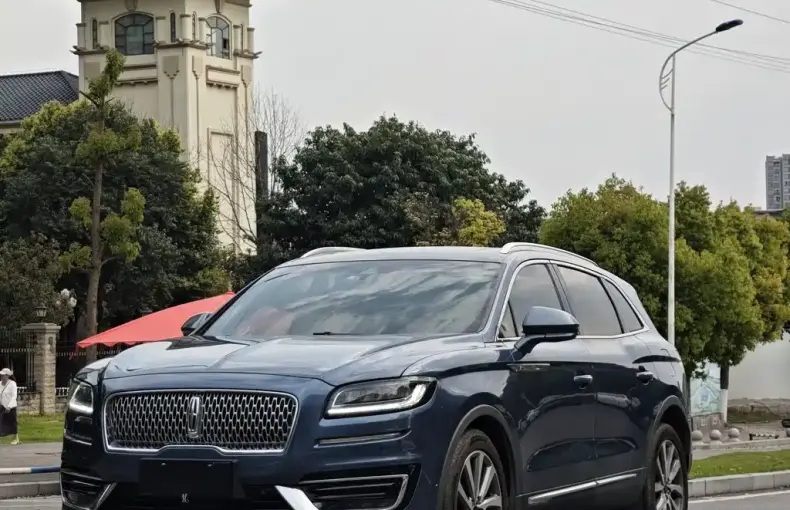 Lincoln Nautilus (Import) 2020 из Китая