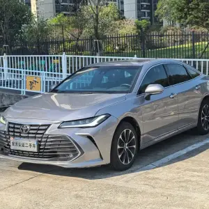 Toyota Avalon 2023 из Китая