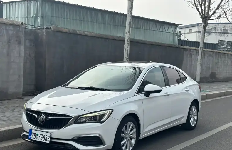 Buick Verano 2018 из Китая