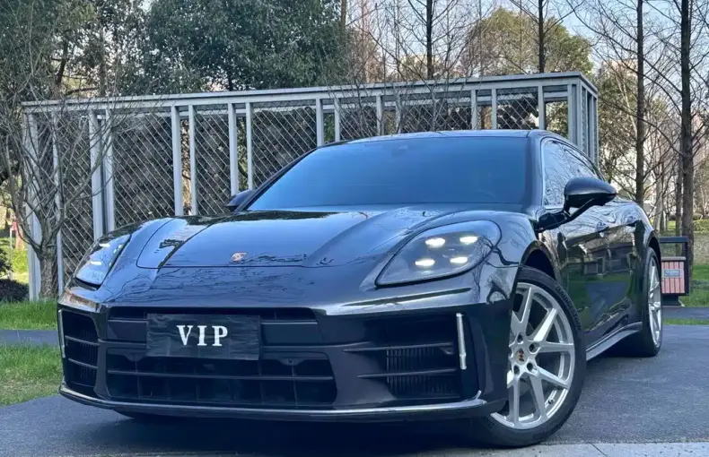 Porsche Panamera 2025 из Китая