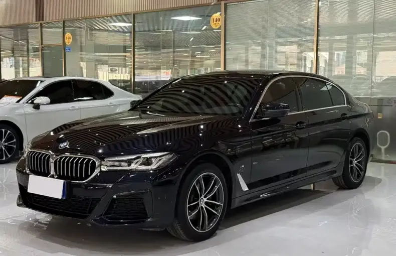 BMW 5 Series 2023 из Китая