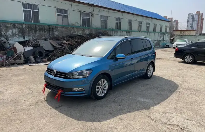 Volkswagen Touran 2020 из Китая
