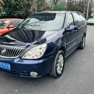 Buick GL8 2015 из Китая